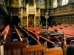 Английская королева распускает парламент